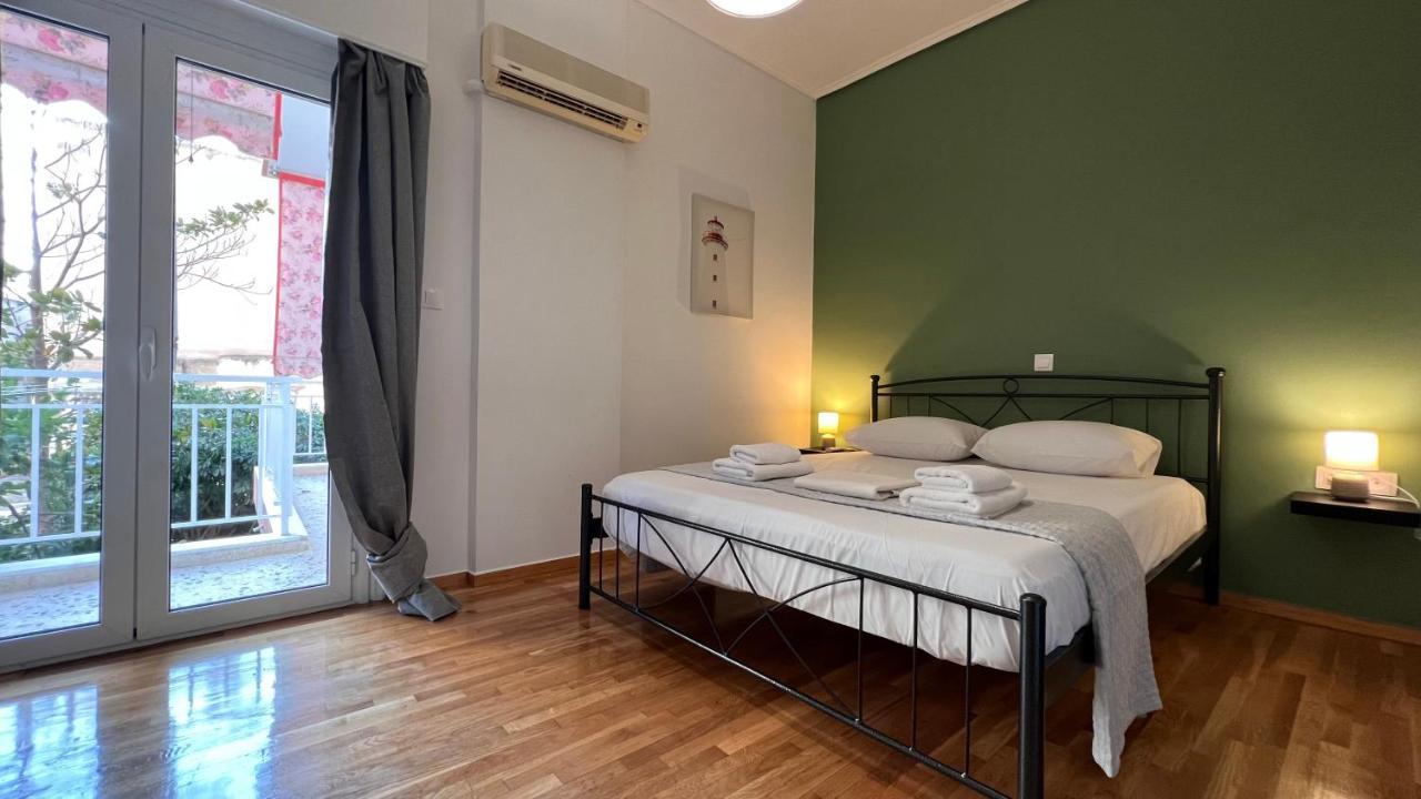 Athenian Vintage Style 2 Bdr Apartment ภายนอก รูปภาพ