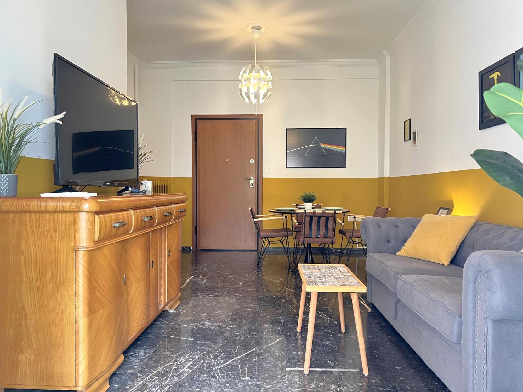 Athenian Vintage Style 2 Bdr Apartment ภายนอก รูปภาพ